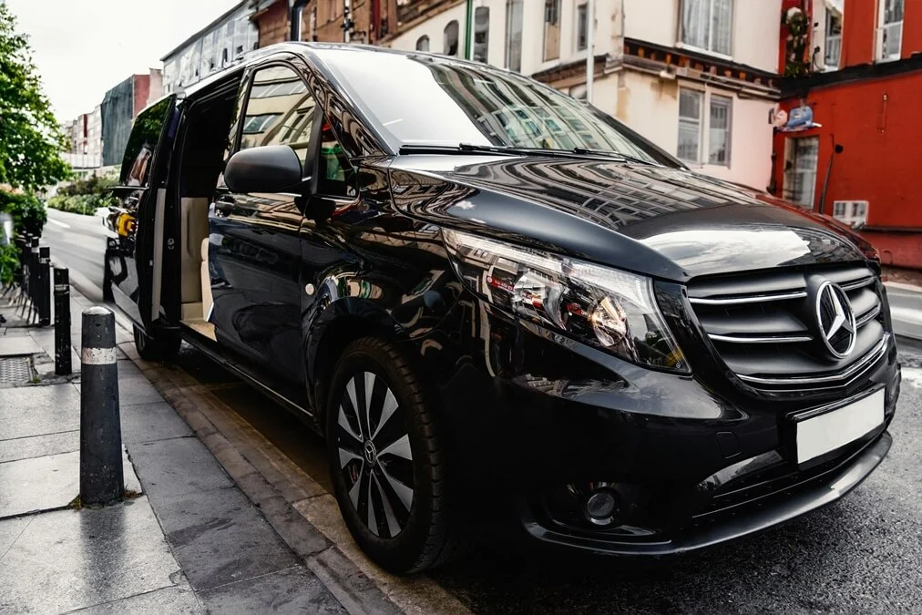 Mercedes V-Class Hire with Driver